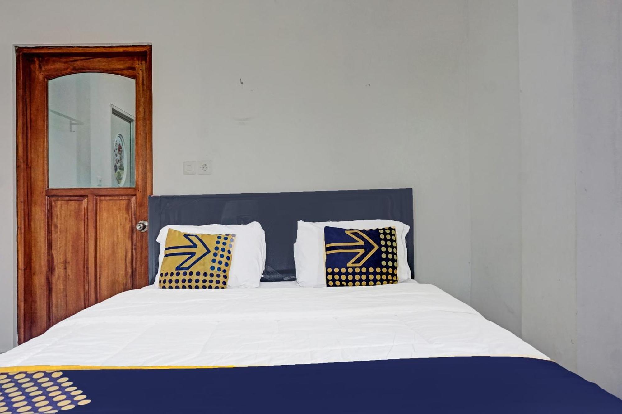 Spot On 2226 Nurmega Jaya Hotel 2*